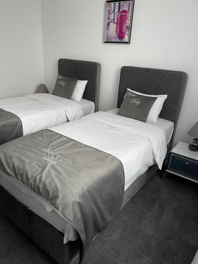 Hotel Daly Ploiesti Luaran gambar